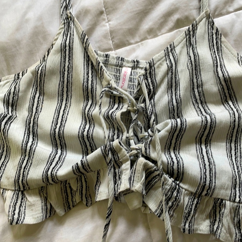 Crop top